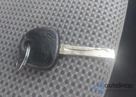 2013 Hyundai Sonata Gls z USA, uszkodzony, nr VIN 5NPEB4AC7DH761004